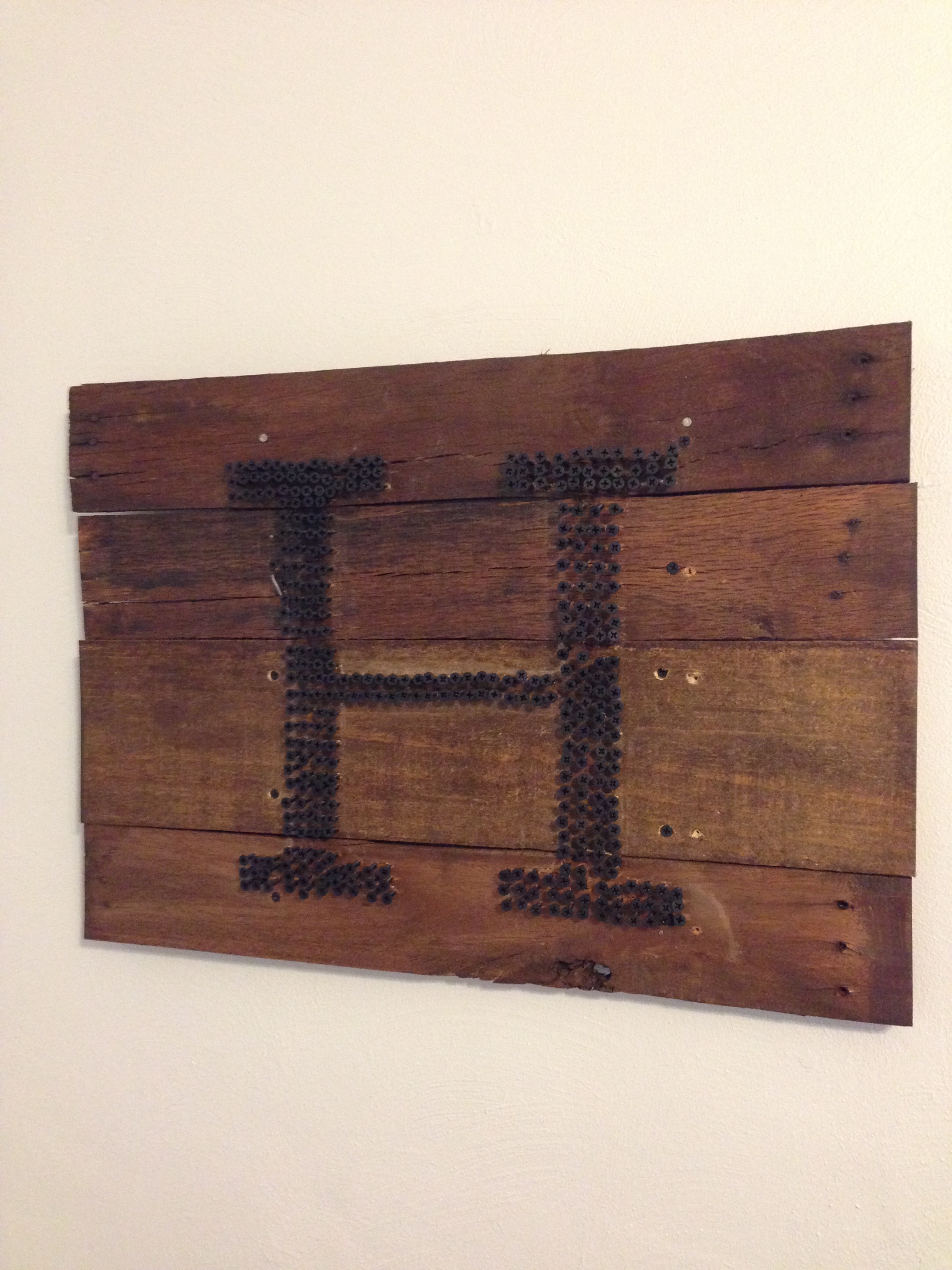 DIY Initial Wood Pallet Using Screws