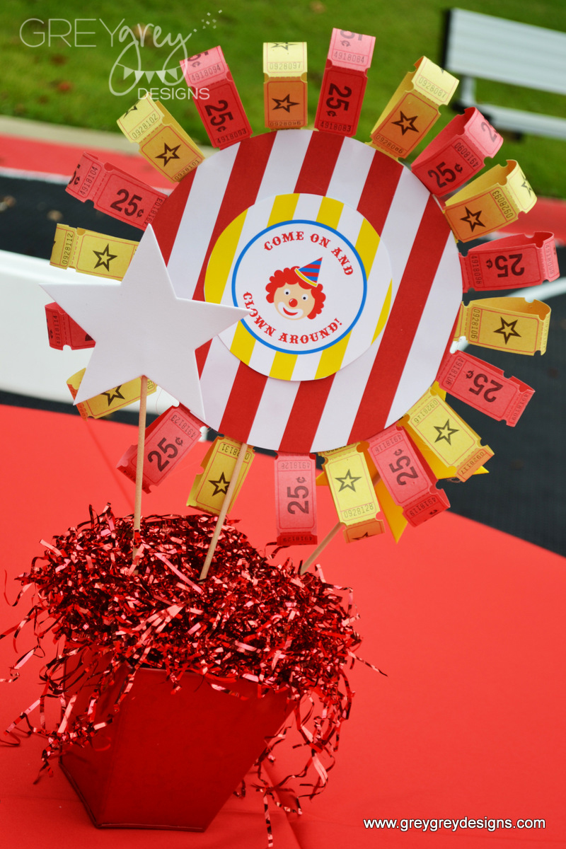 Circus Themed Center Pieces