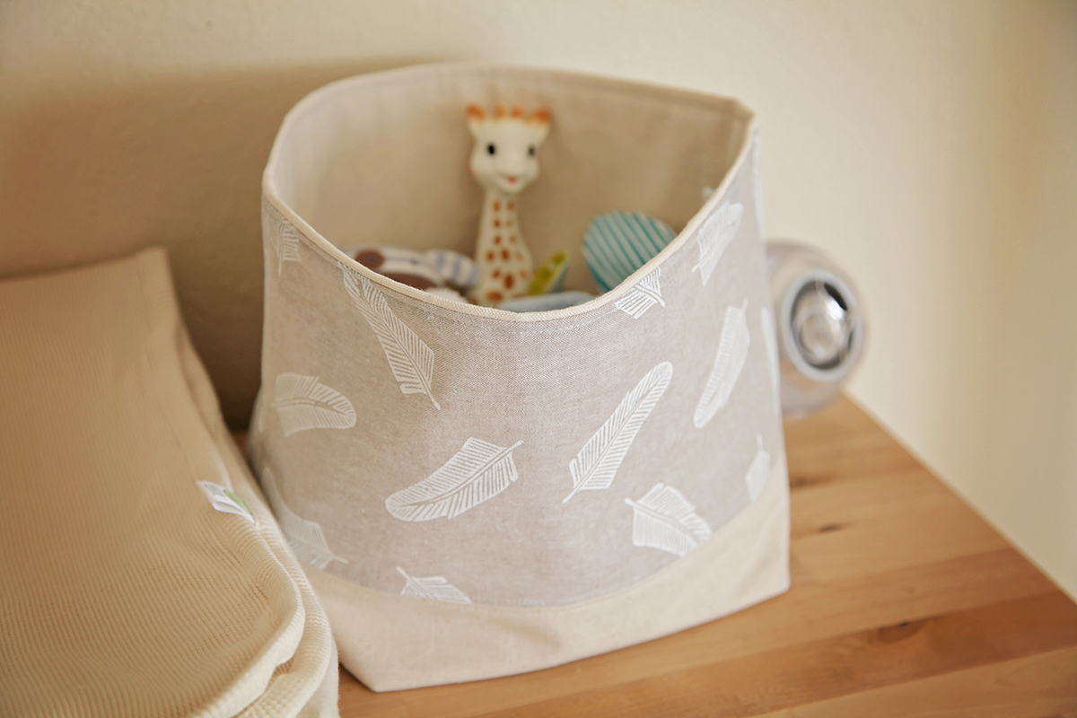 Fabric Feather Basket Toy Storage