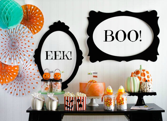 Halloween Party Table