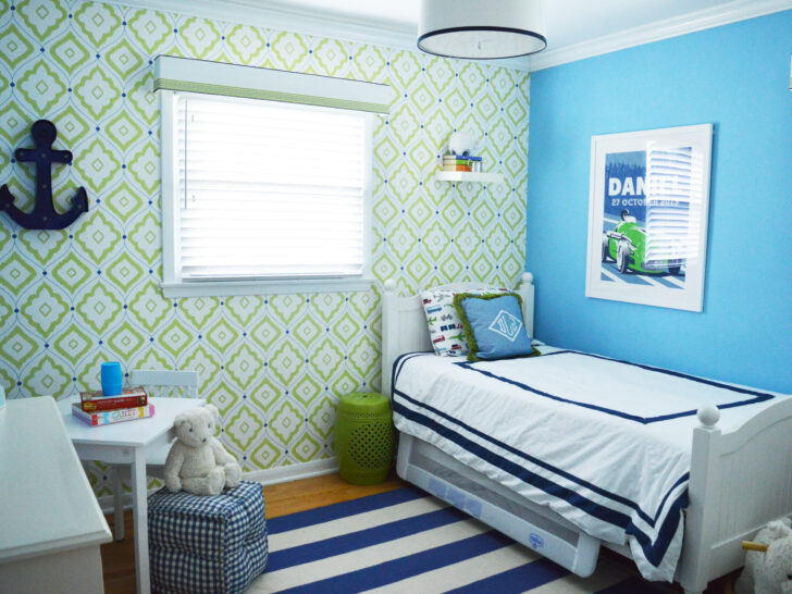 Green and Blue Big Boy Room