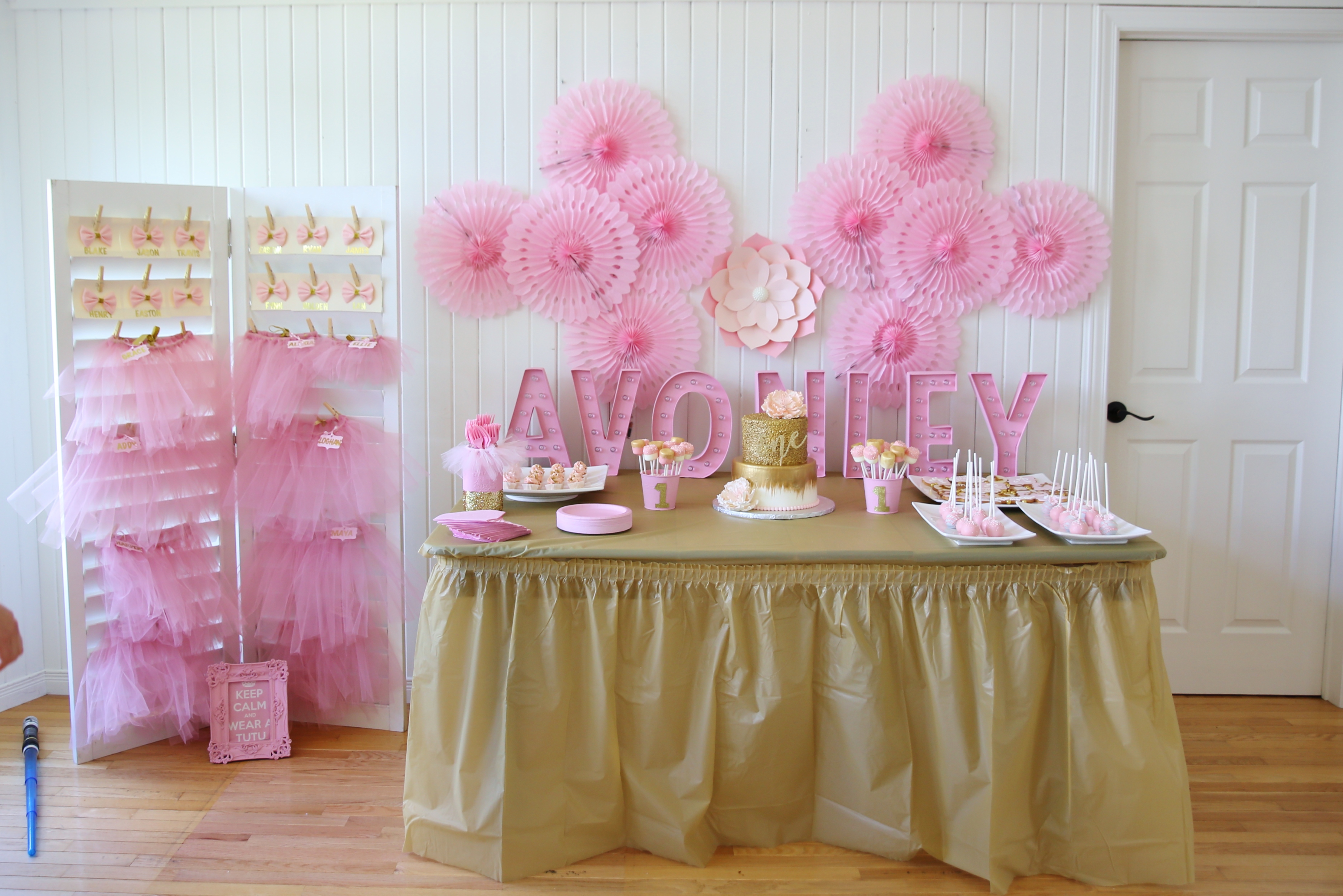 Pink and Gold 1st Birthday Party