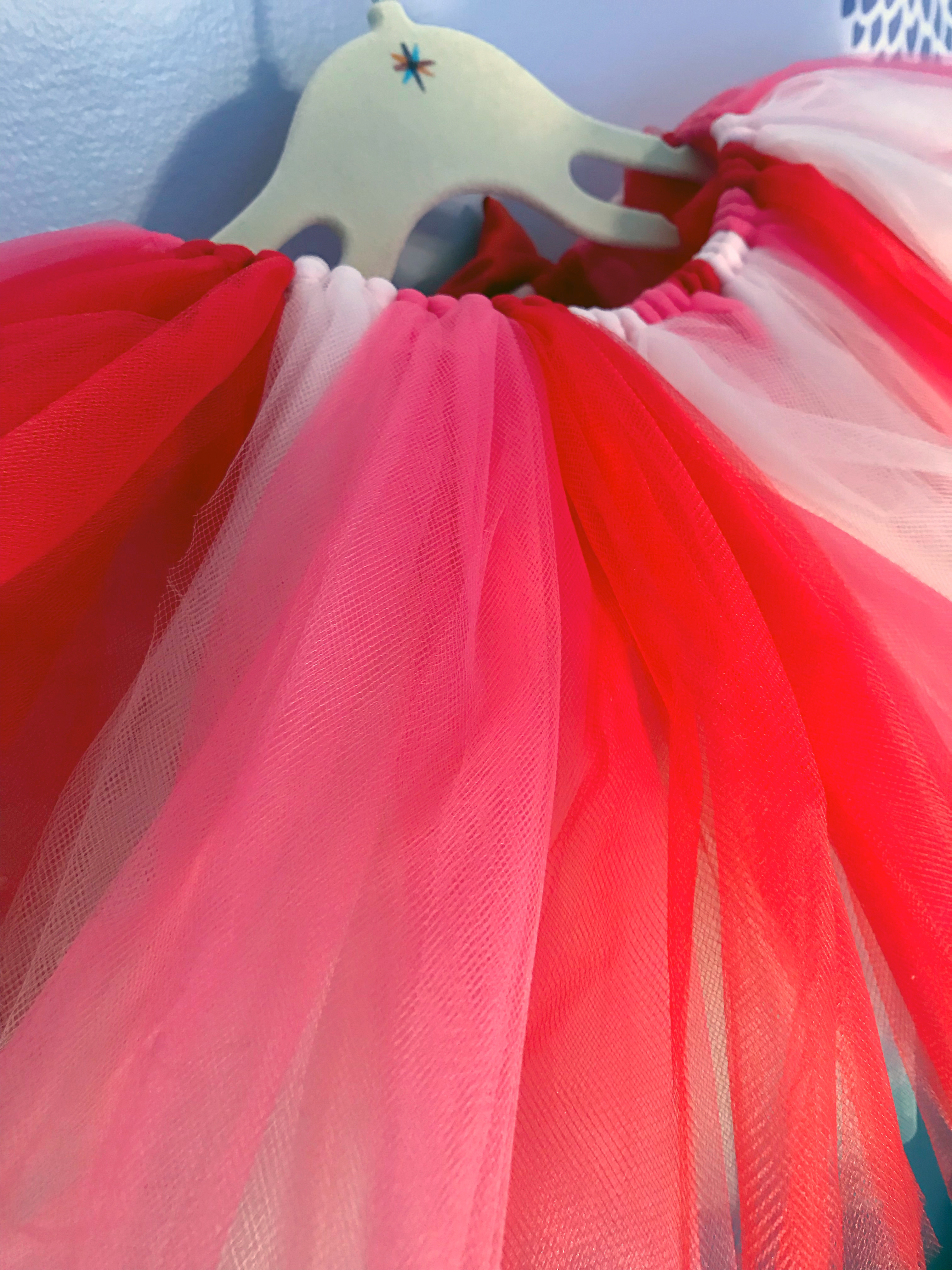 No-Sew Tutu Tutorial