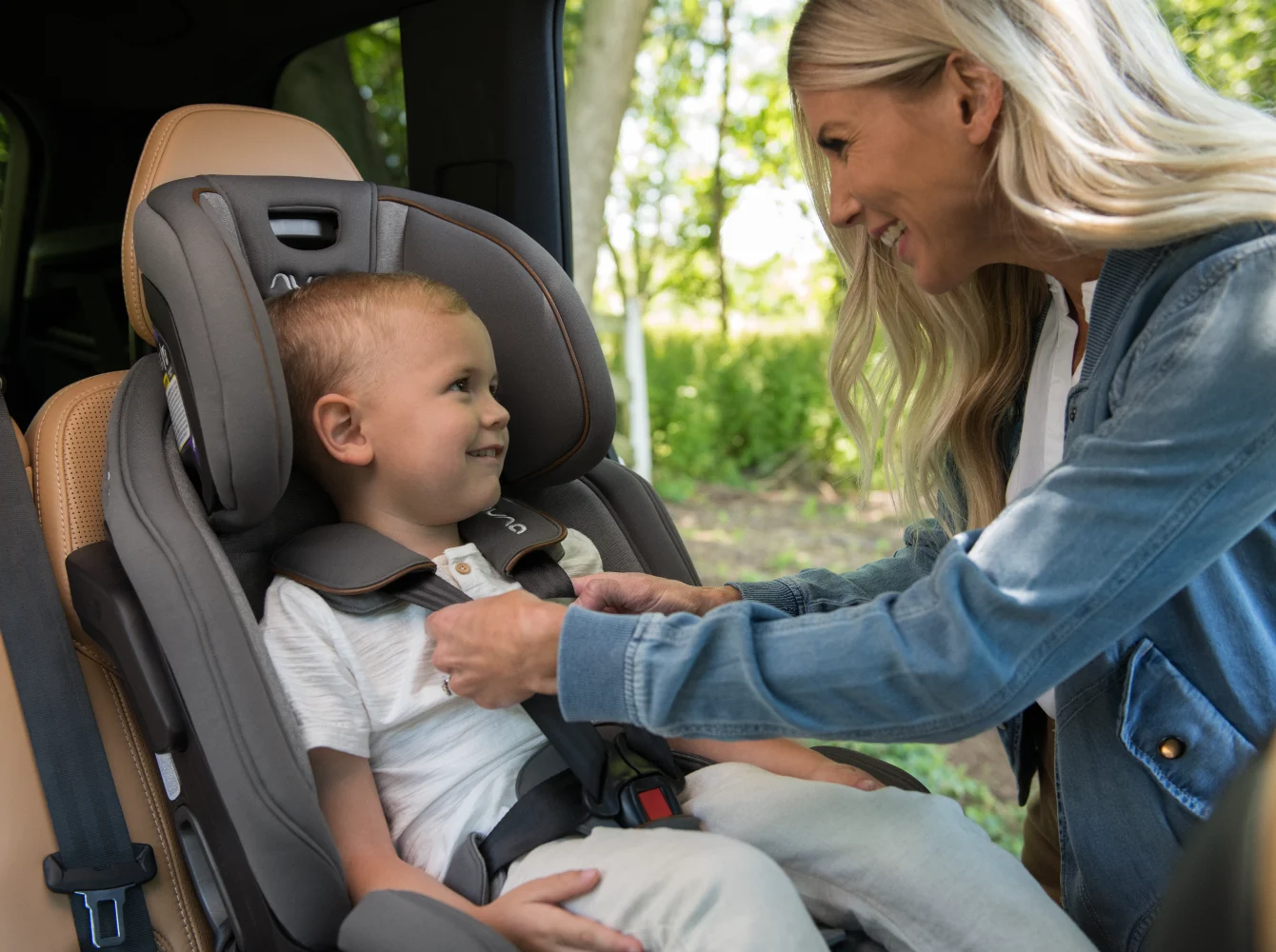 Nuna Exec Convertible Car Seat